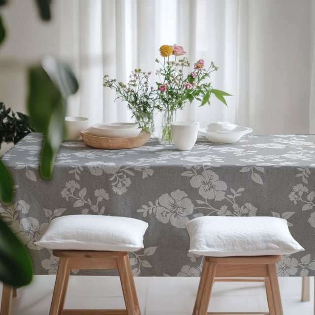 Jacquard Tischdecke Übergröße 160 cm Breite Hibiskusblüten