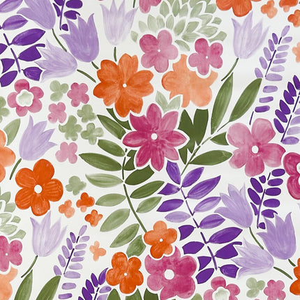 Florale Wachstuch-Tischdecke mit pinken, orangen und violetten Blüten sowie grünen Blättern auf hellem Hintergrund, dichtes und verspieltes Muster für fröhliche und farbenfrohe Tischdekoration