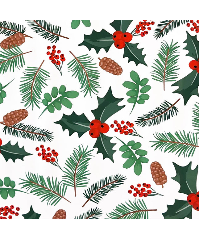 Weihnachtliche Wachstuch-Tischdecke auf weißem Hintergrund mit Tannenzweigen, Tannenzapfen, grünen Blättern und roten Beeren in einem leichten, natürlichen Muster.