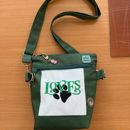 DoggyBag grün dunkelgrün mit Motiv